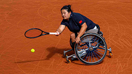 Wheelchair tennis